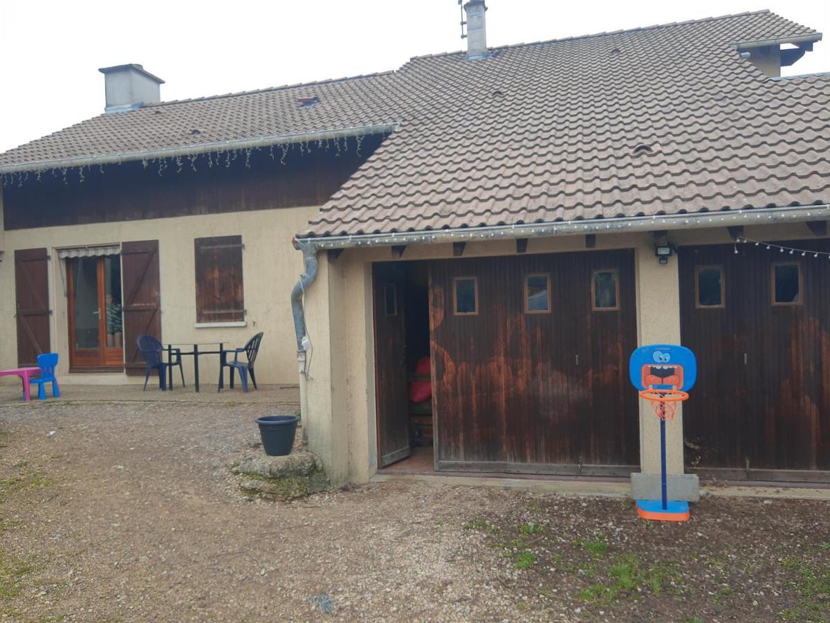 Mont-sous-Vaudrey Maison Du Bonheur المظهر الخارجي الصورة